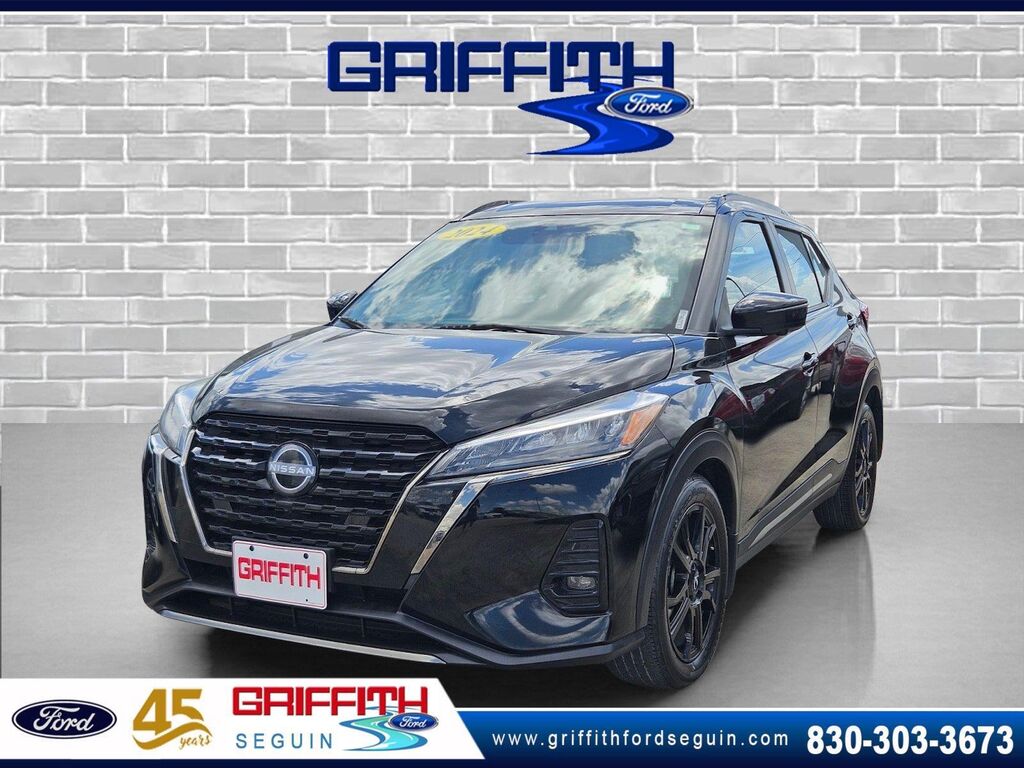 2024 Nissan Kicks SR — photo 1 of 1