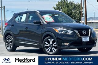 2020 Nissan Kicks SR