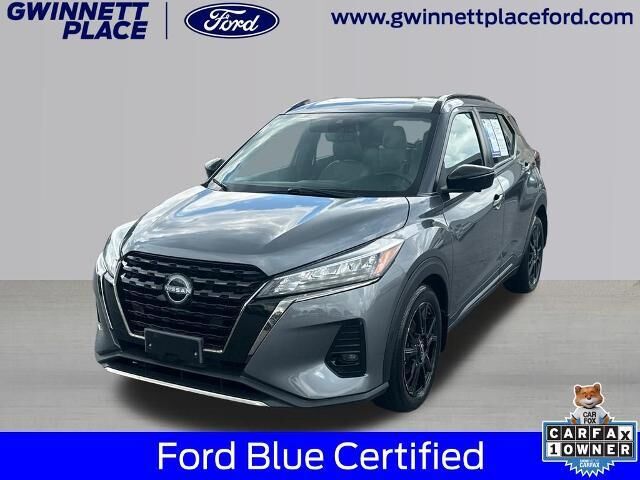 2023 Nissan Kicks SR