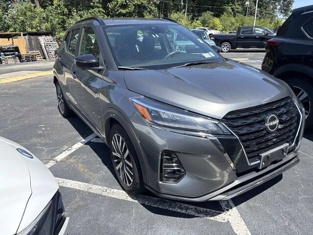 2024 Nissan Kicks SR