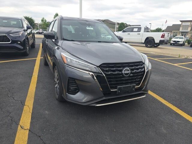 2024 Nissan Kicks SR