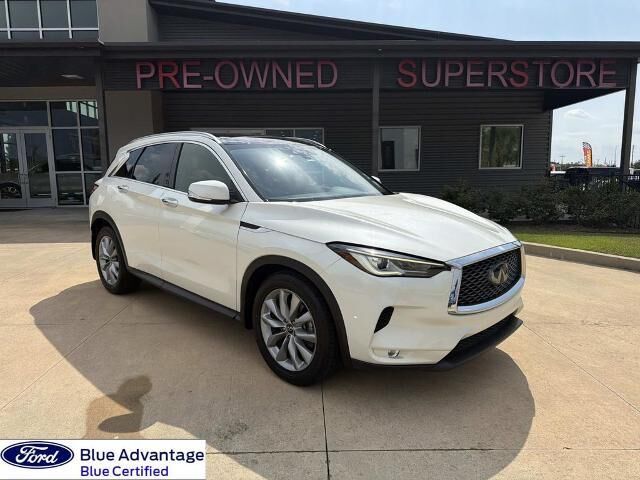 2022 INFINITI QX50 Luxe — photo 1 of 13