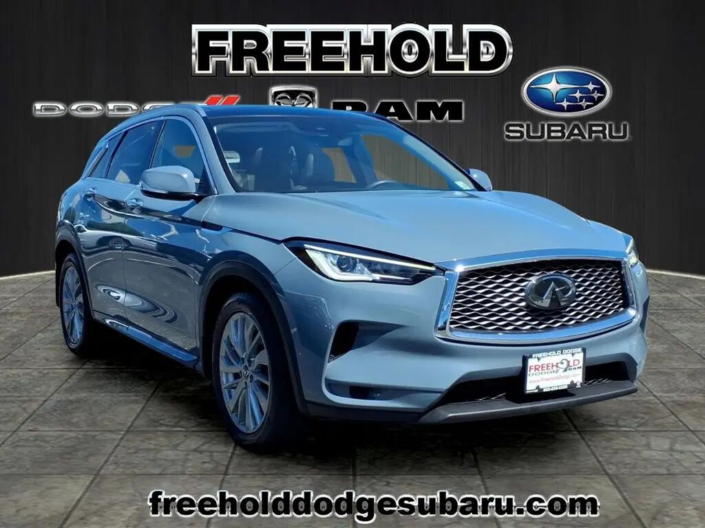 2023 INFINITI QX50 Luxe — photo 1 of 13