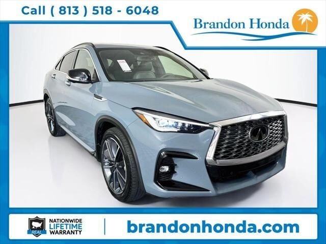 2023 INFINITI QX55 Essential