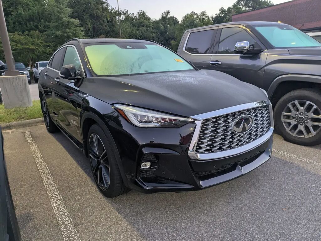 2025 INFINITI QX55 Essential — photo 1 of 4