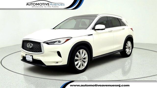 2019 INFINITI QX50 ESSENTIAL — photo 1 of 13