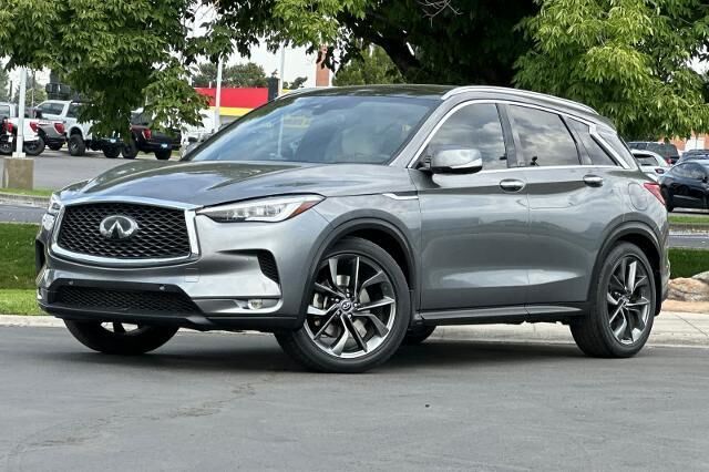 2019 INFINITI QX50 Essential