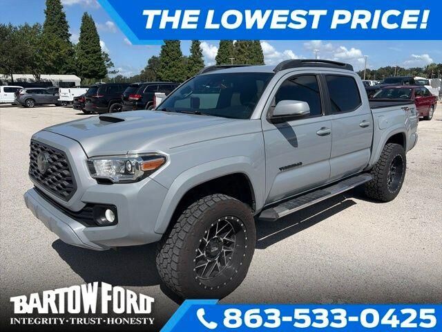 2020 Toyota Tacoma TRD Sport