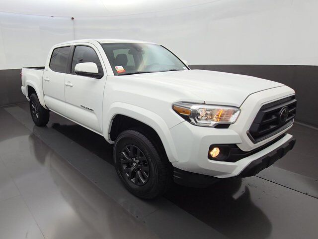 2022 Toyota Tacoma 2WD SR5