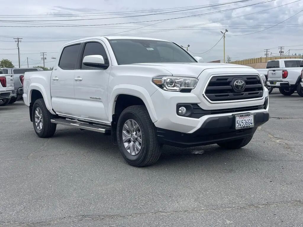 2019 Toyota Tacoma TRD Off-Road — photo 1 of 13