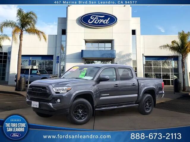 2020 Toyota Tacoma TRD Off-Road — photo 1 of 12