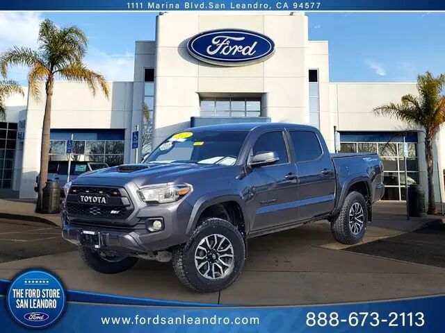 2021 Toyota Tacoma TRD Sport