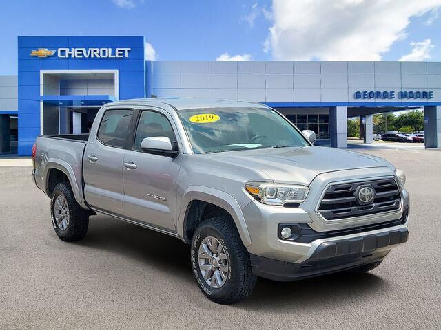 2019 Toyota Tacoma SR5 V6