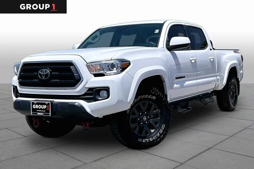 2022 Toyota Tacoma TRD Sport — photo 1 of 12