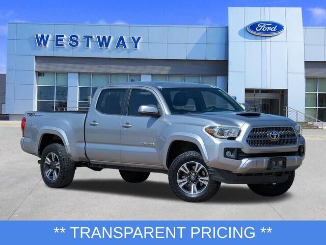 2016 Toyota Tacoma TRD Sport