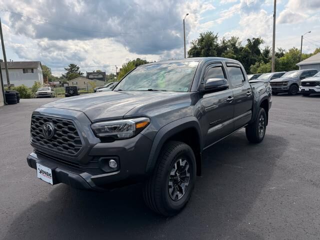 2023 Toyota Tacoma SR V6