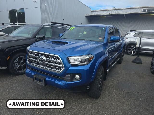 2017 Toyota Tacoma TRD Sport