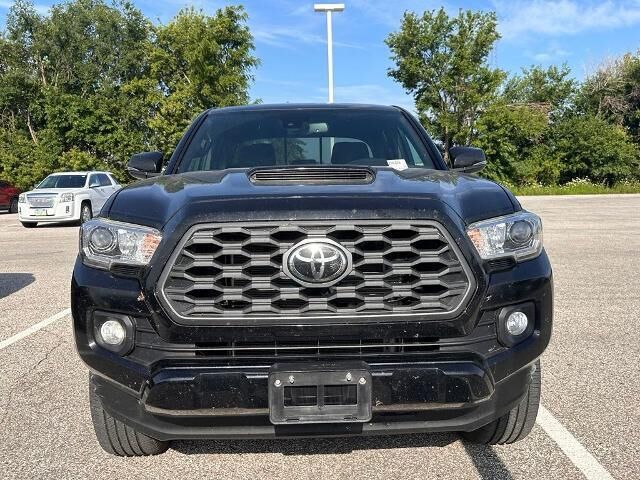 2020 Toyota Tacoma TRD Sport