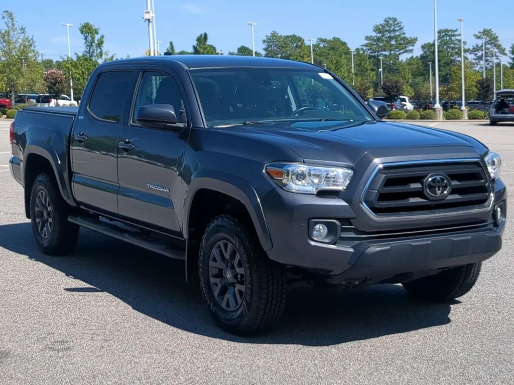 2022 Toyota Tacoma TRD Off-Road — photo 1 of 13