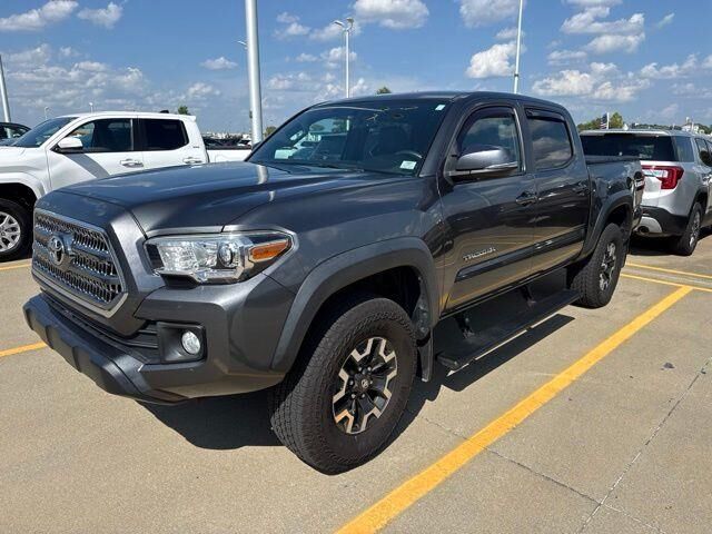 2016 Toyota Tacoma TRD Off-Road