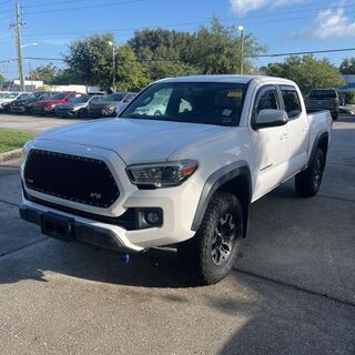 2017 Toyota Tacoma SR V6