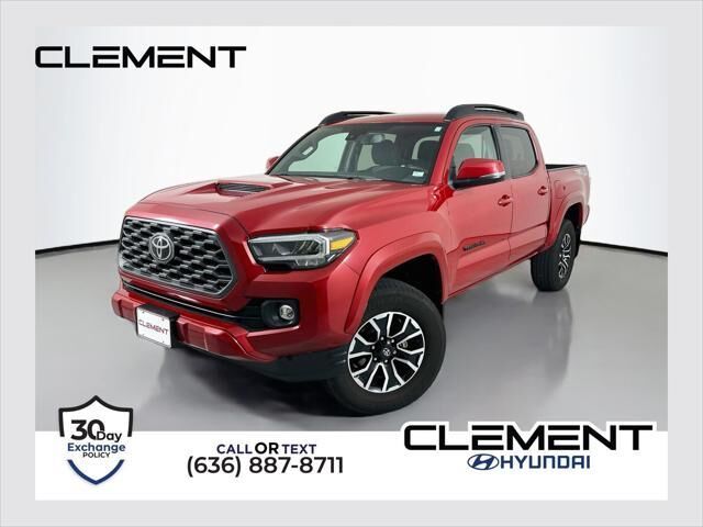 2022 Toyota Tacoma TRD Sport — photo 1 of 10