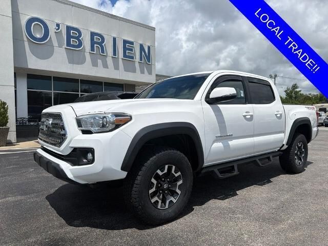 2016 Toyota Tacoma SR V6