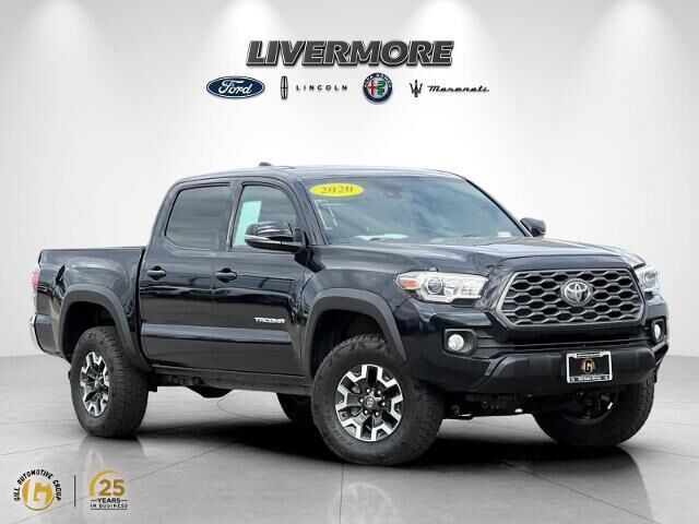 2020 Toyota Tacoma TRD Sport — photo 1 of 13