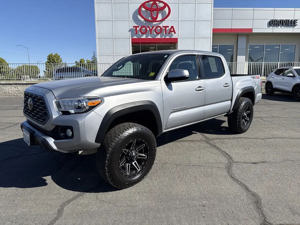 2021 Toyota Tacoma TRD Sport — photo 1 of 13