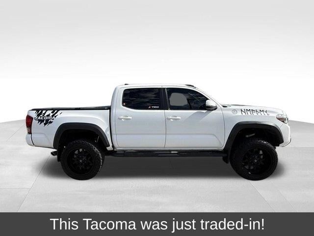 2016 Toyota Tacoma SR V6