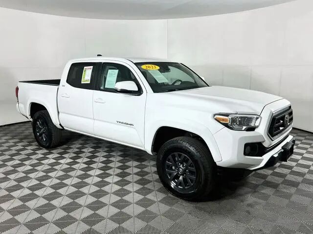 2023 Toyota Tacoma SR5 V6
