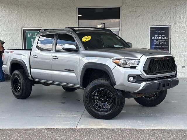 2022 Toyota Tacoma SR V6