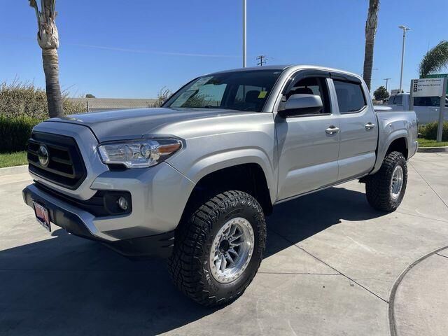 2022 Toyota Tacoma SR5 V6