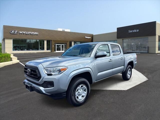 2022 Toyota Tacoma SR V6