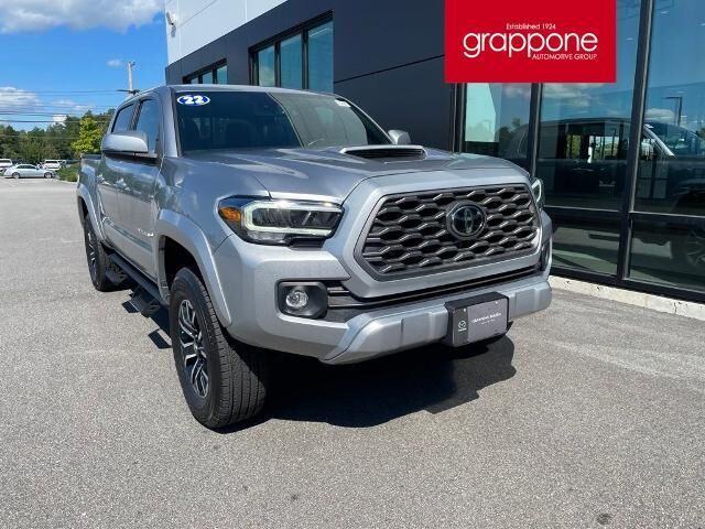 2022 Toyota Tacoma TRD Sport