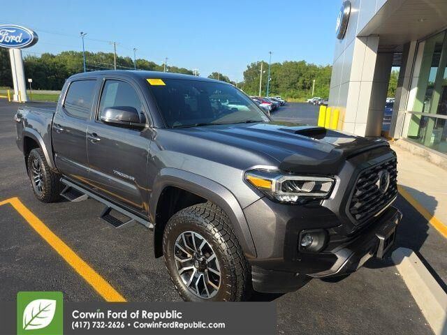 2023 Toyota Tacoma TRD Sport