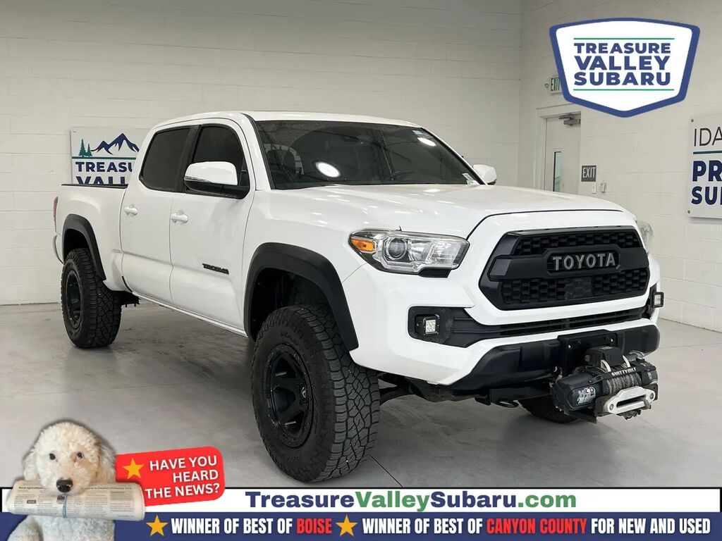 2019 Toyota Tacoma TRD Off-Road — photo 1 of 13