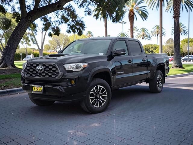 2021 Toyota Tacoma TRD Sport — photo 1 of 13