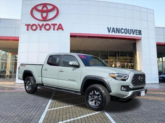 2022 Toyota Tacoma TRD Off-Road — photo 1 of 13