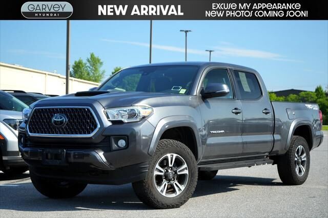 2018 Toyota Tacoma SR5 V6