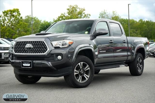 2018 Toyota Tacoma SR5 V6