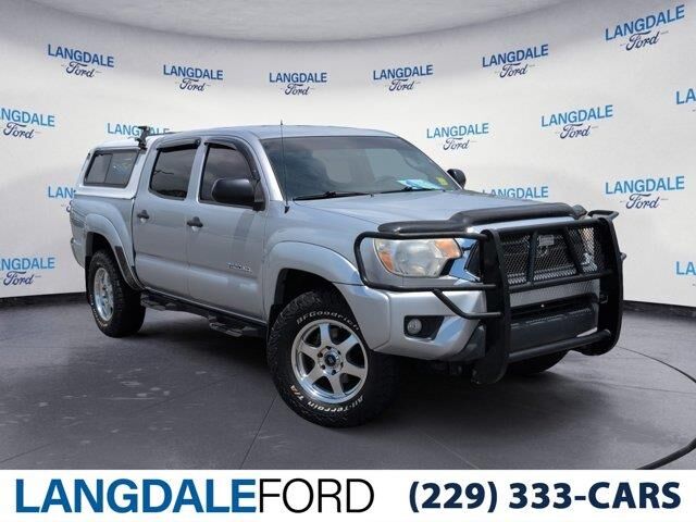 2013 Toyota Tacoma PreRunner V6 — photo 1 of 2