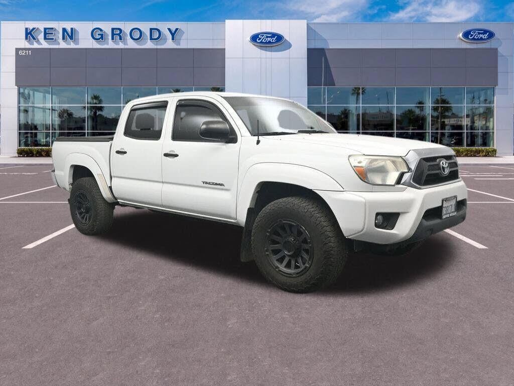 2013 Toyota Tacoma PreRunner V6 — photo 1 of 1