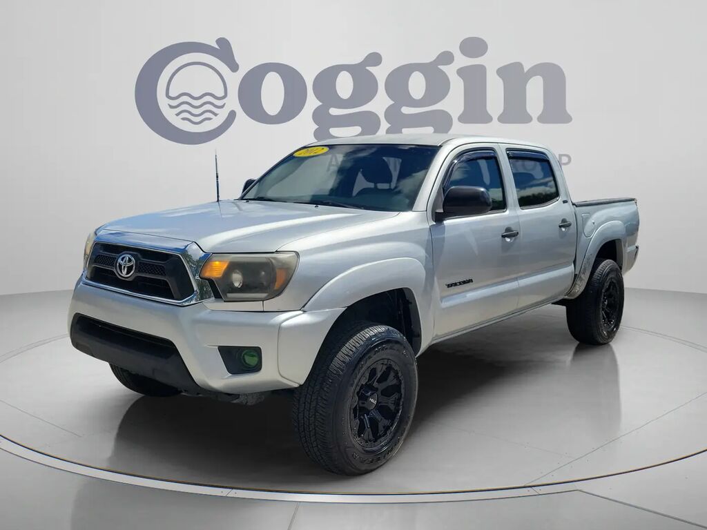 2012 Toyota Tacoma PreRunner V6 — photo 1 of 13
