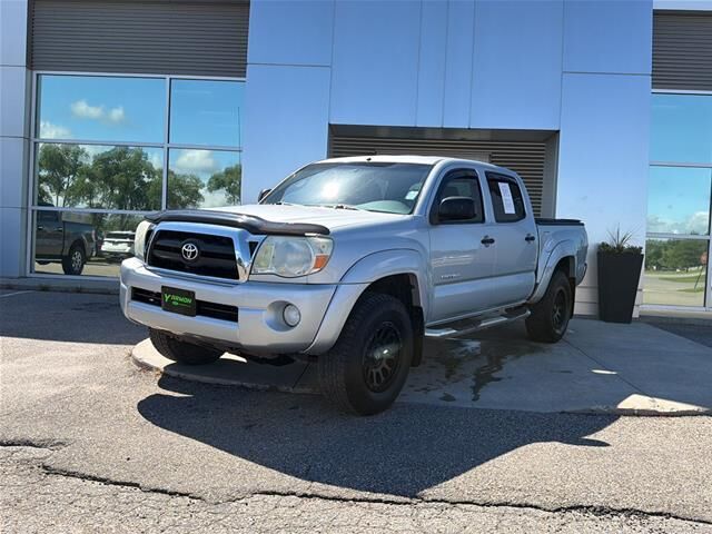 2008 Toyota Tacoma PreRunner V6 — photo 1 of 14