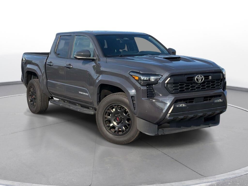 2024 Toyota Tacoma SR5 — photo 1 of 12
