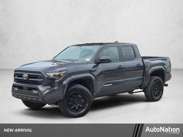 2025 Toyota Tacoma SR5 — photo 1 of 13