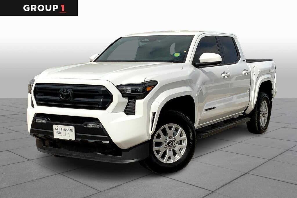 2024 Toyota Tacoma SR5 — photo 1 of 1