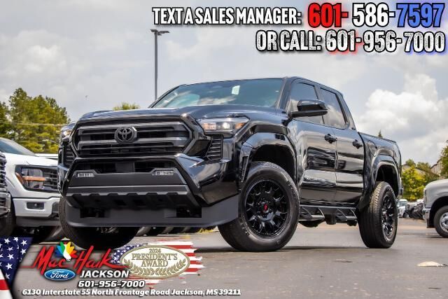 2024 Toyota Tacoma SR5 — photo 1 of 13