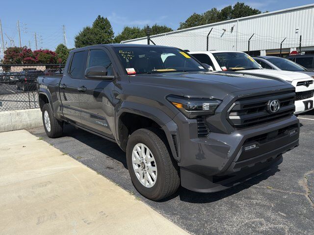 2025 Toyota Tacoma 4WD SR5